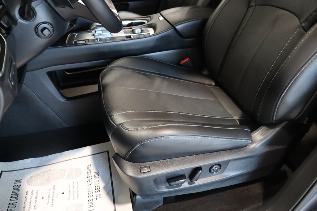 Photo 22 of this INFINITI QX60