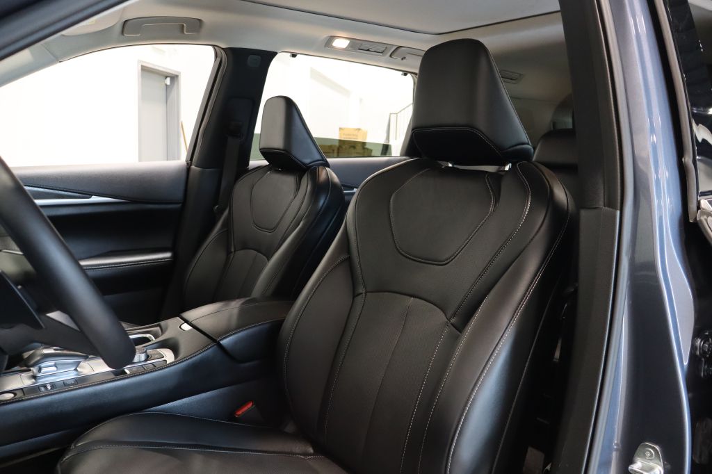 Photo 23 of this INFINITI QX60