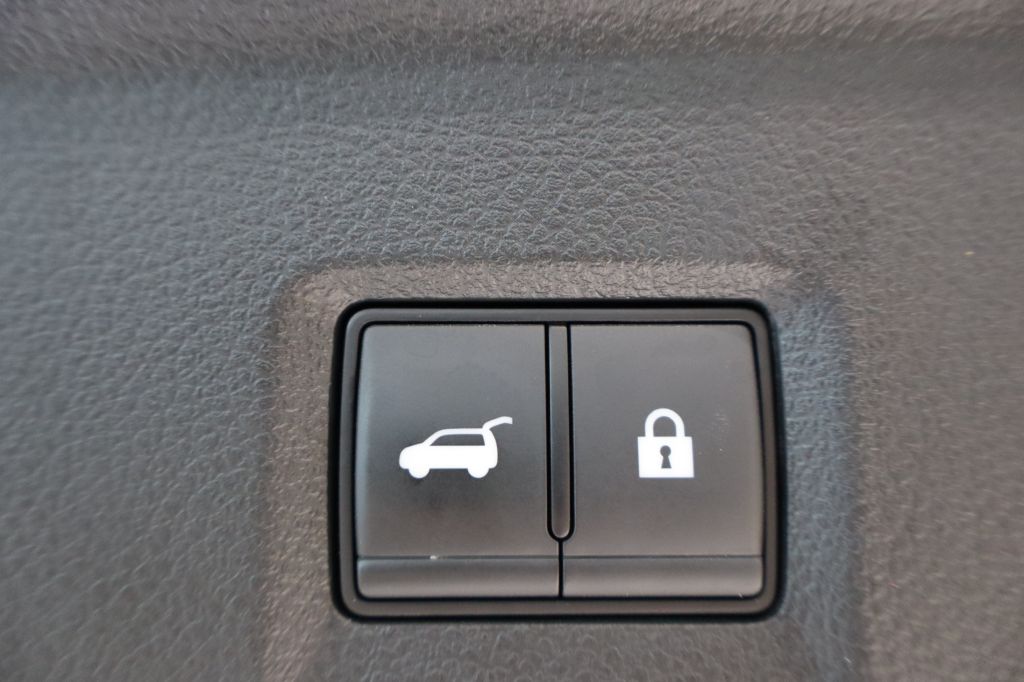 Photo 32 of this INFINITI QX60