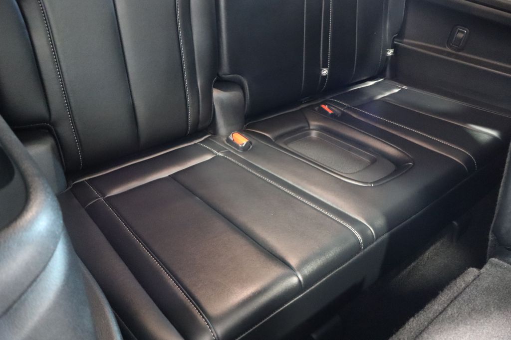 Photo 38 of this INFINITI QX60