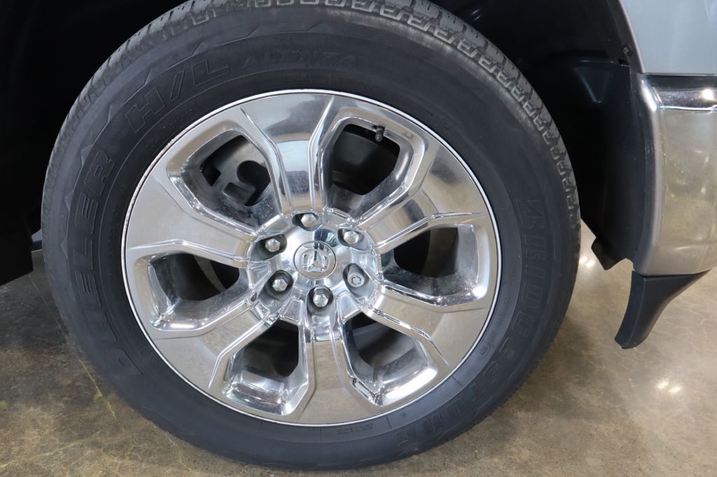 Photo 12 of this RAM 1500
