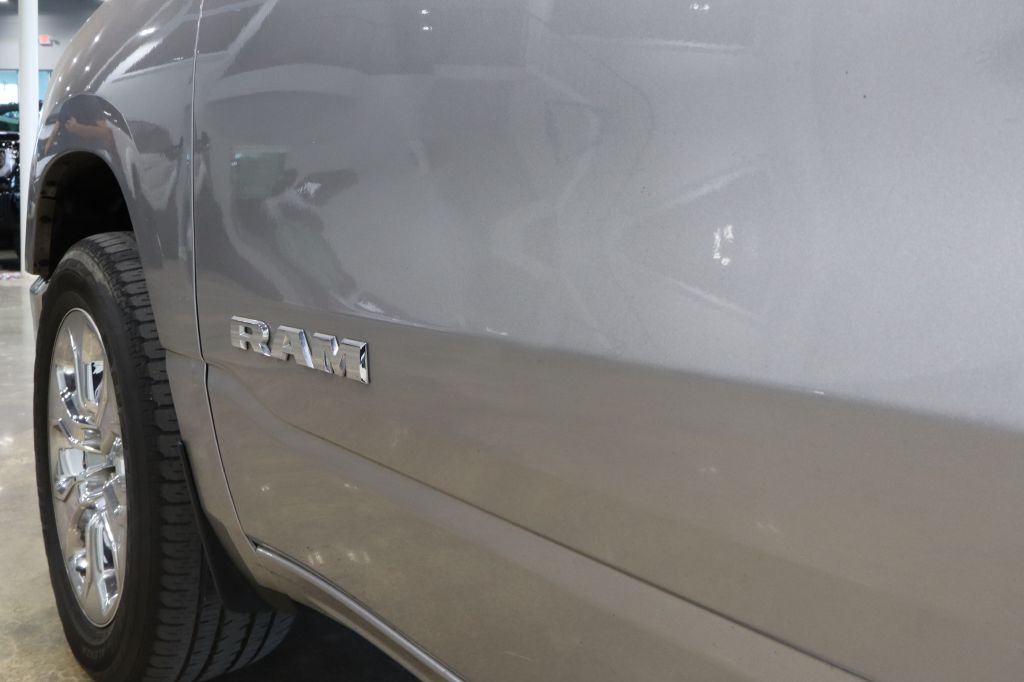 Photo 16 of this RAM 1500