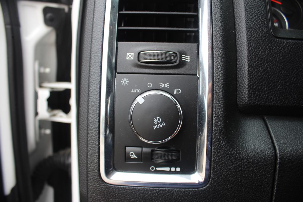 Photo 11 of this RAM 1500