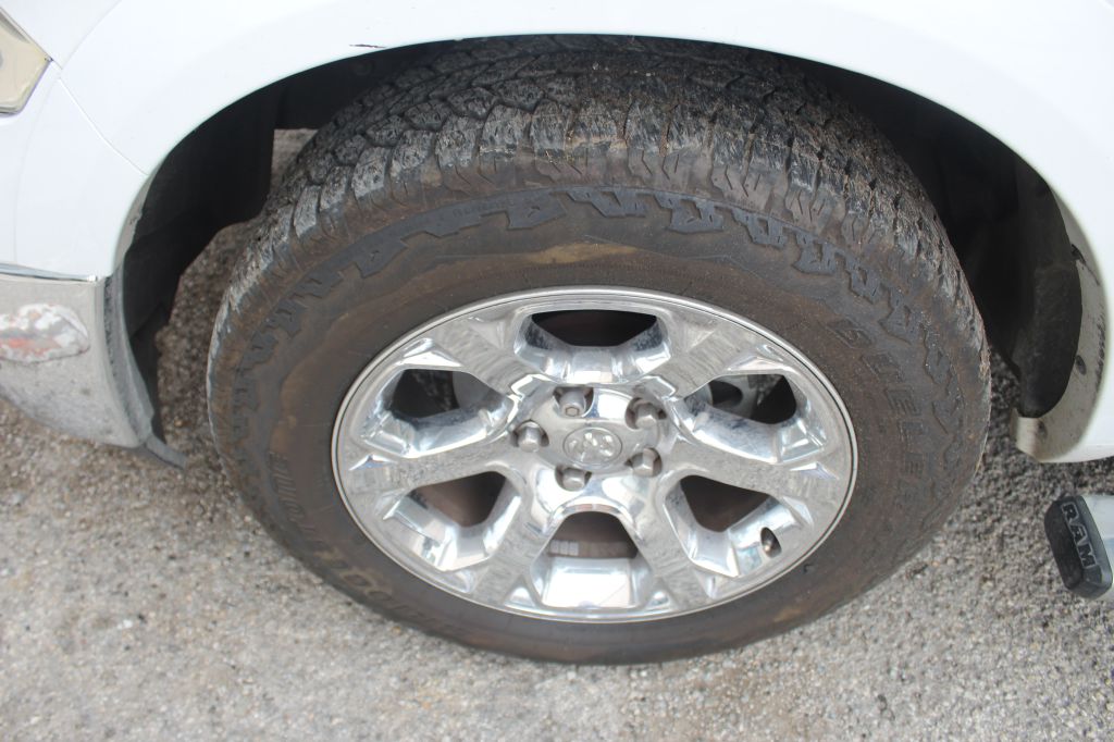 Photo 35 of this RAM 1500