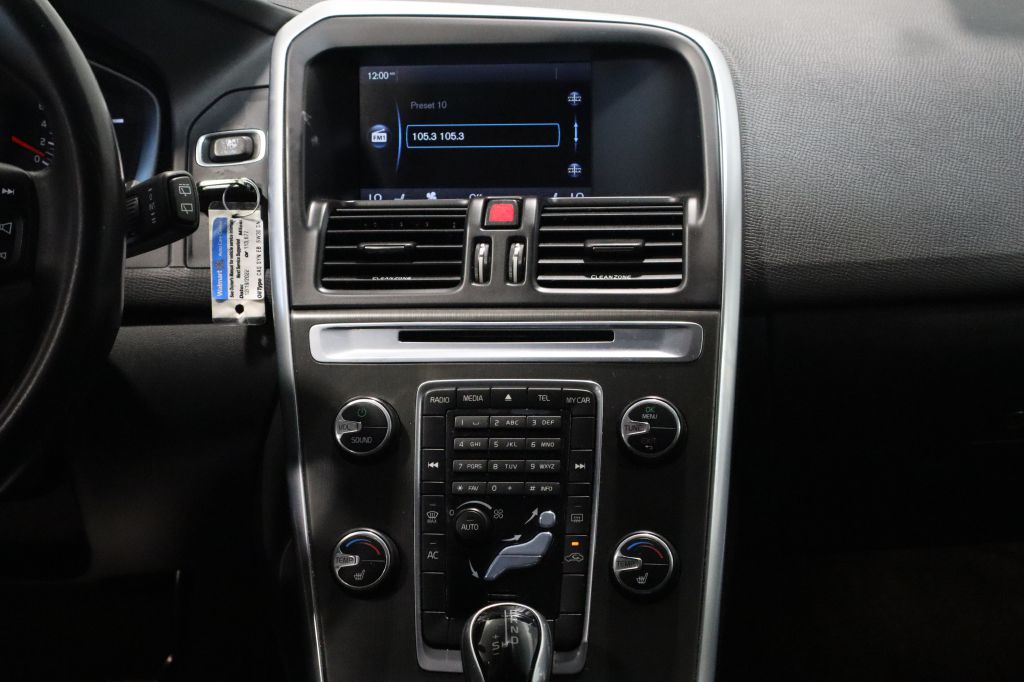 Photo 13 of this VOLVO XC60