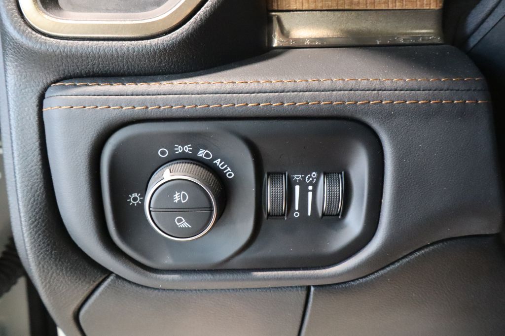 Photo 15 of this RAM 2500