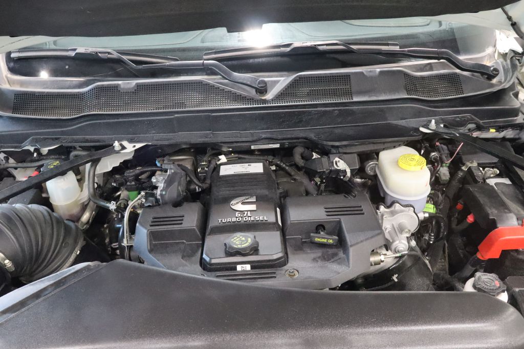 Photo 58 of this RAM 2500