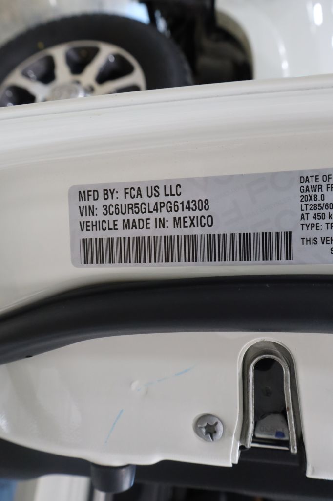 Photo 59 of this RAM 2500