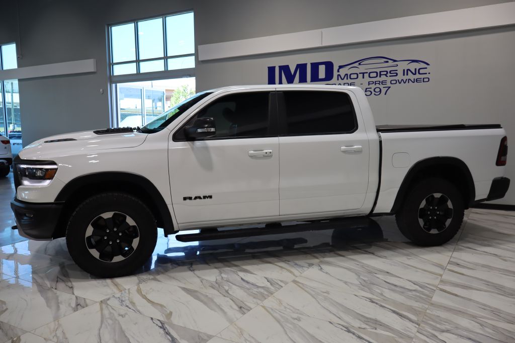 Photo 2 of this RAM 1500