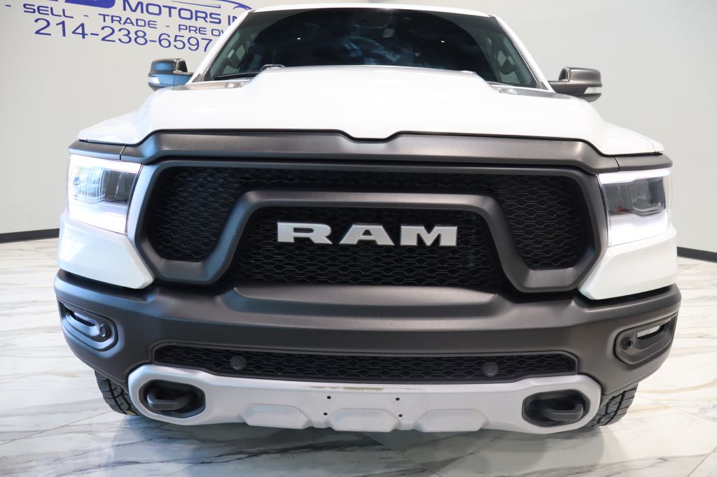 Photo 3 of this RAM 1500