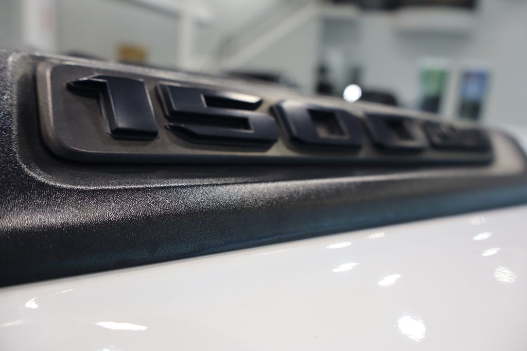 Photo 13 of this RAM 1500