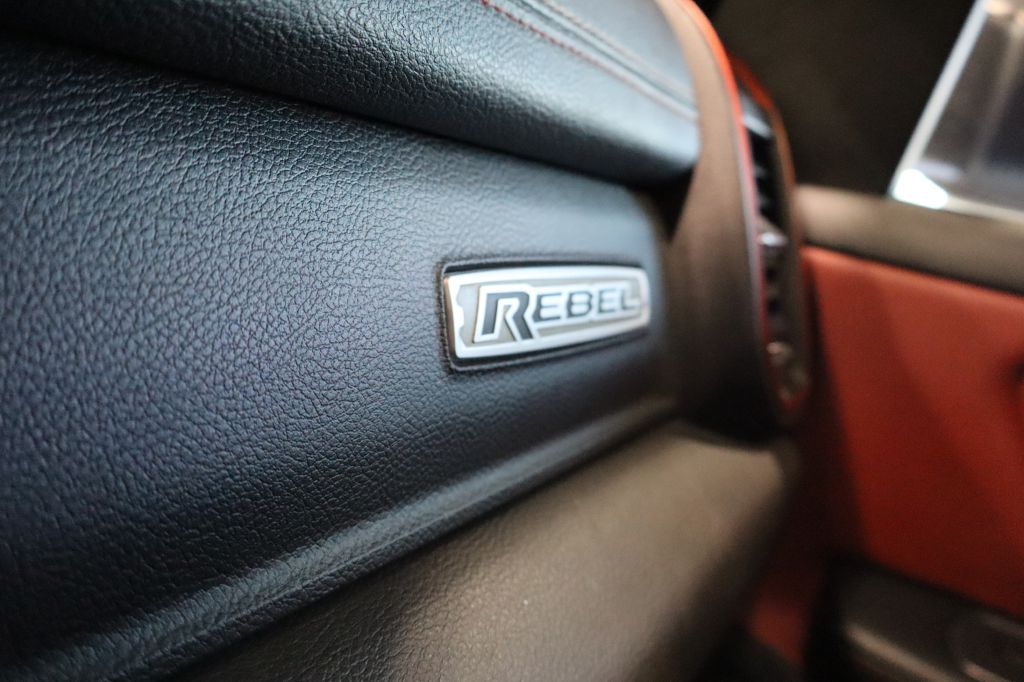 Photo 56 of this RAM 1500
