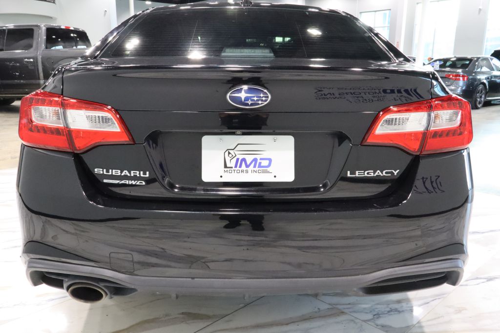 Photo 6 of this SUBARU LEGACY