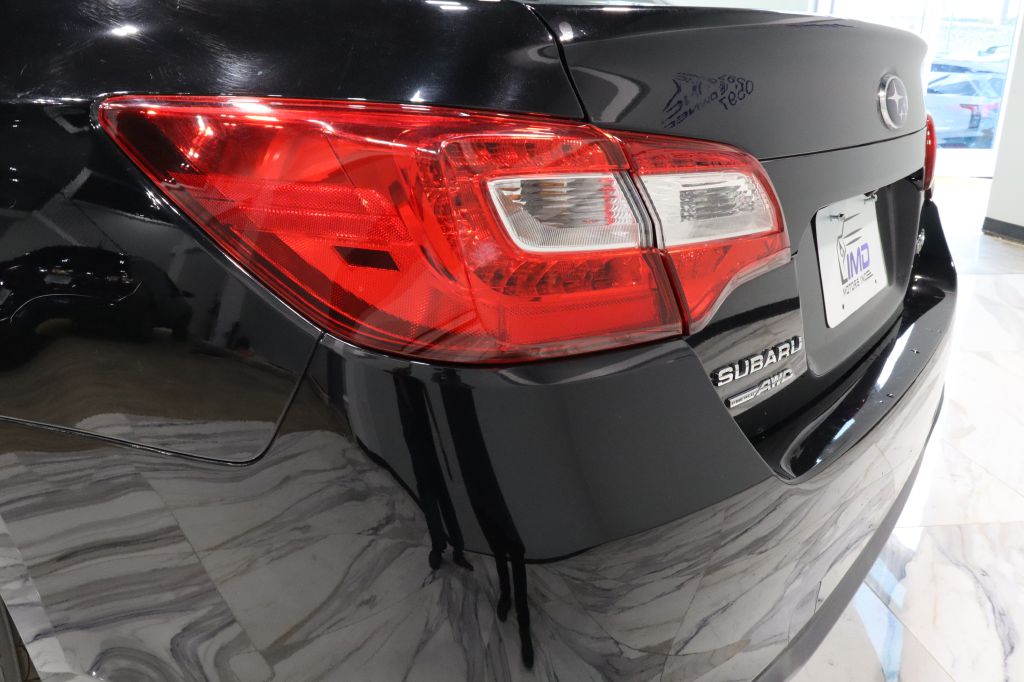 Photo 10 of this SUBARU LEGACY
