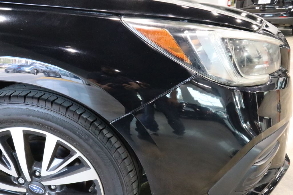 Photo 14 of this SUBARU LEGACY