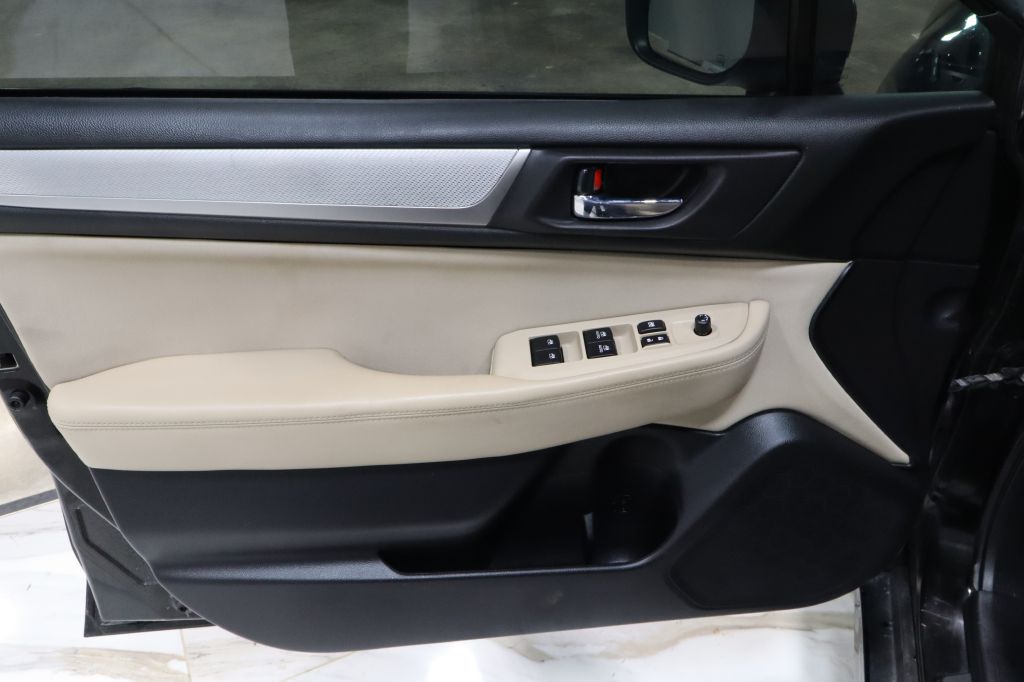 Photo 16 of this SUBARU LEGACY