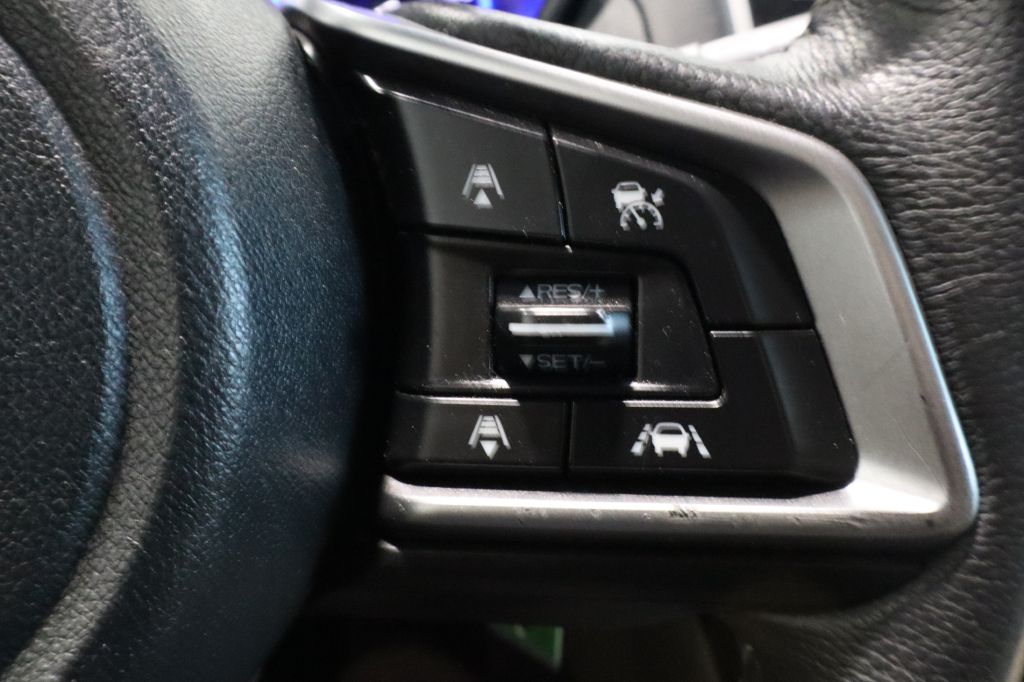 Photo 26 of this SUBARU LEGACY