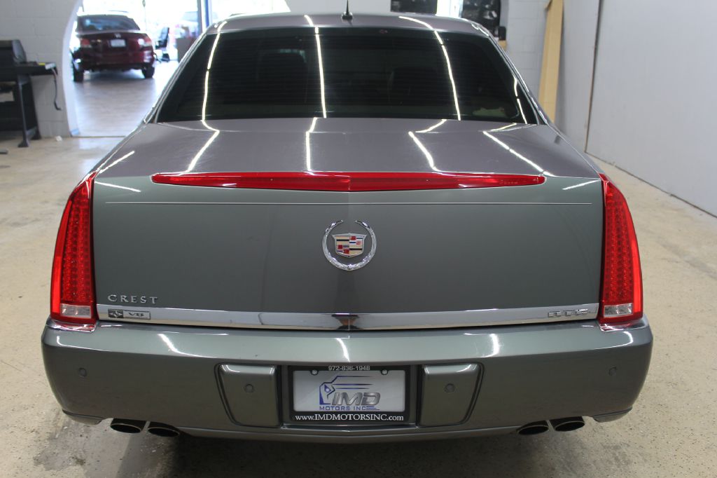 Photo 5 of this CADILLAC DTS