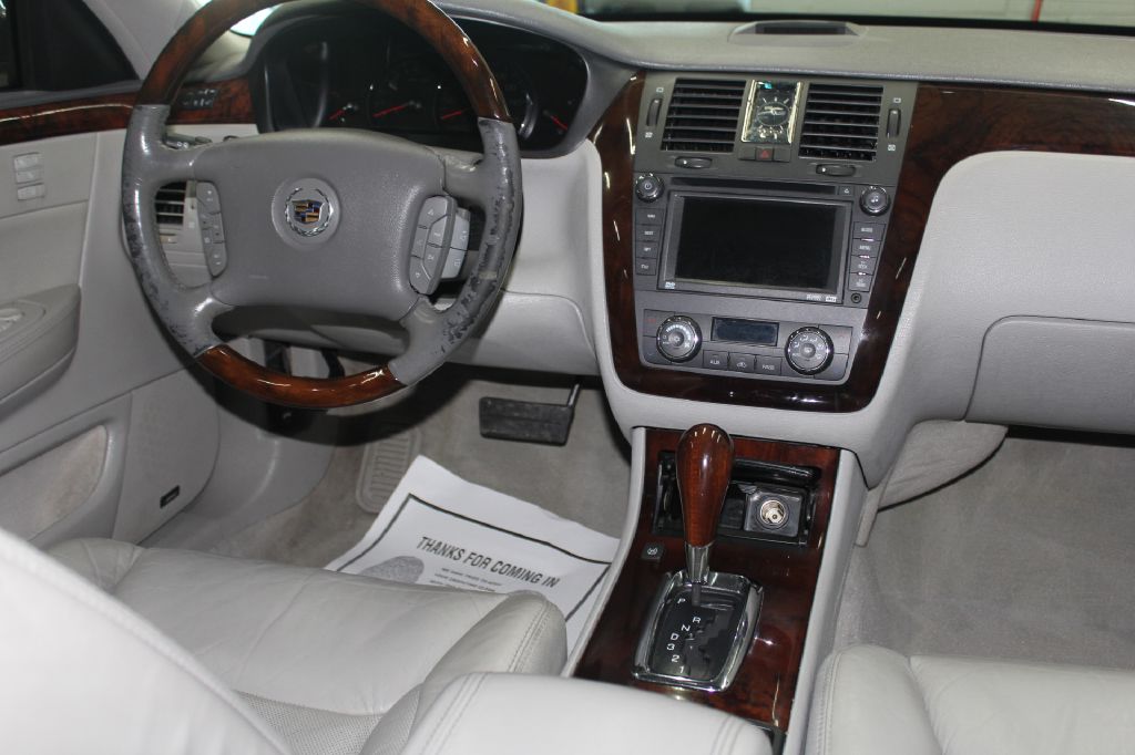 Photo 17 of this CADILLAC DTS