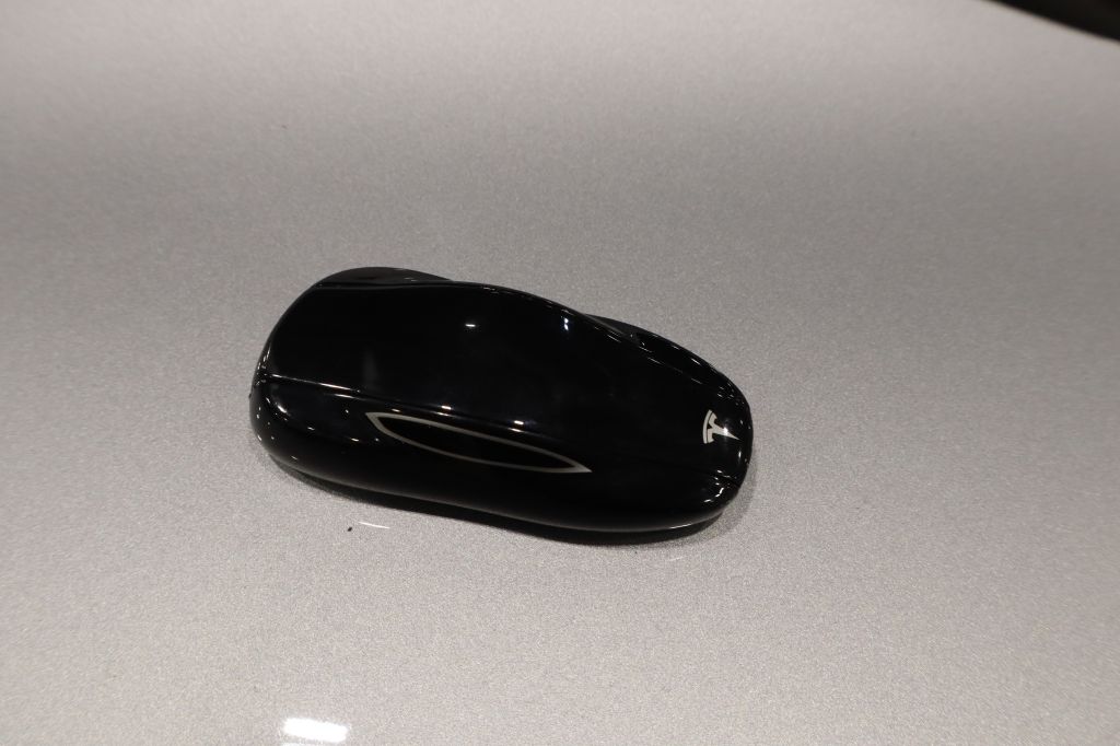 TESLA MODEL S 2018 TESLA MODEL S 5YJSA1E24JF253461