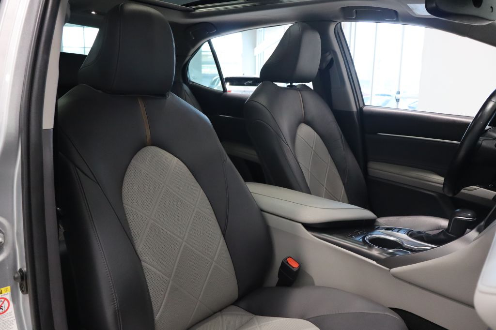 Photo 27 of this TOYOTA CAMRY