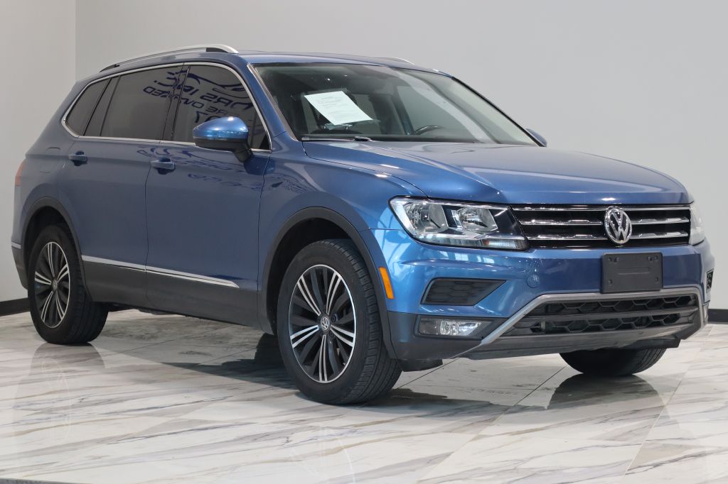 Photo 4 of this VOLKSWAGEN TIGUAN