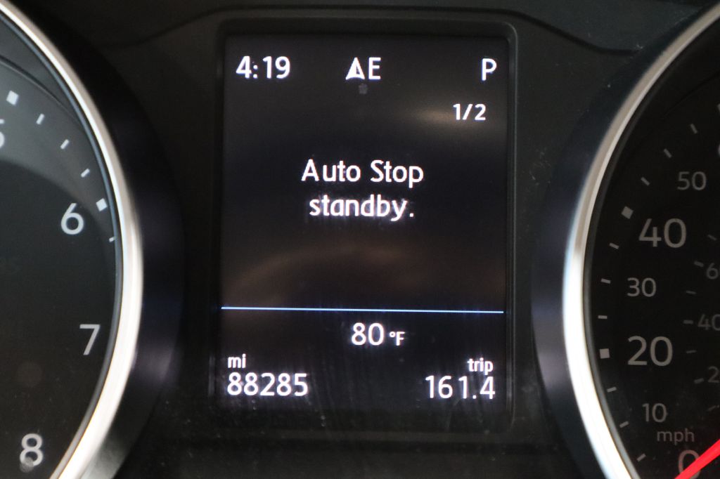Photo 20 of this VOLKSWAGEN TIGUAN