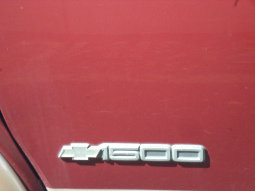 Photo 11 of this CHEVROLET EXPRESS G1500