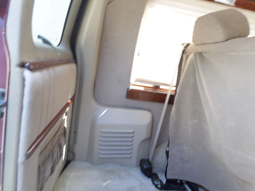 Photo 40 of this CHEVROLET EXPRESS G1500