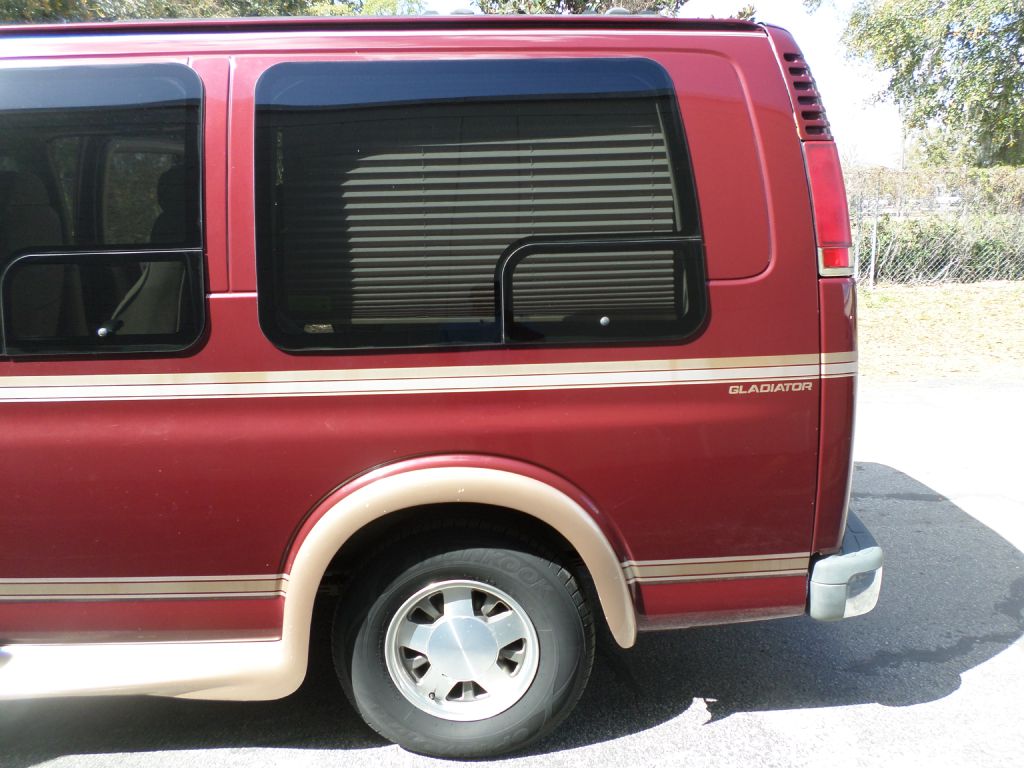 Photo 42 of this CHEVROLET EXPRESS G1500