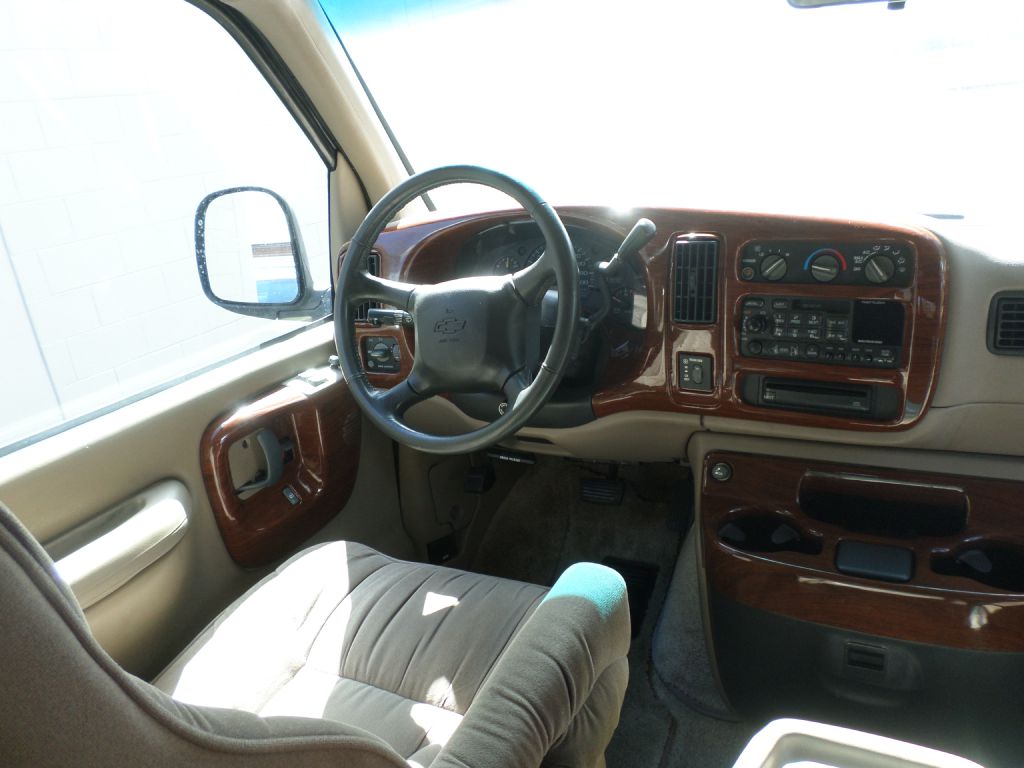 Photo 46 of this CHEVROLET EXPRESS G1500