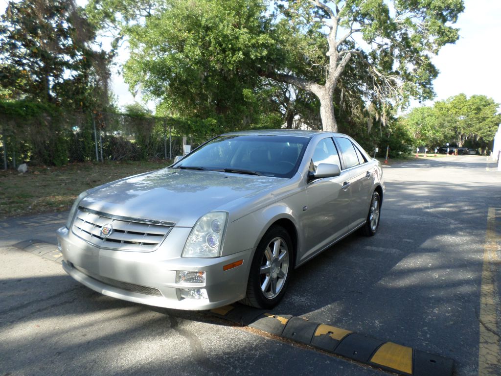 Photo 4 of this CADILLAC STS