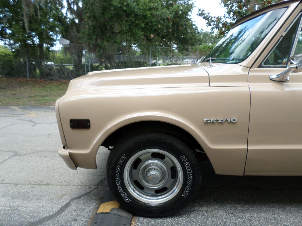 Photo 9 of this CHEVROLET C10