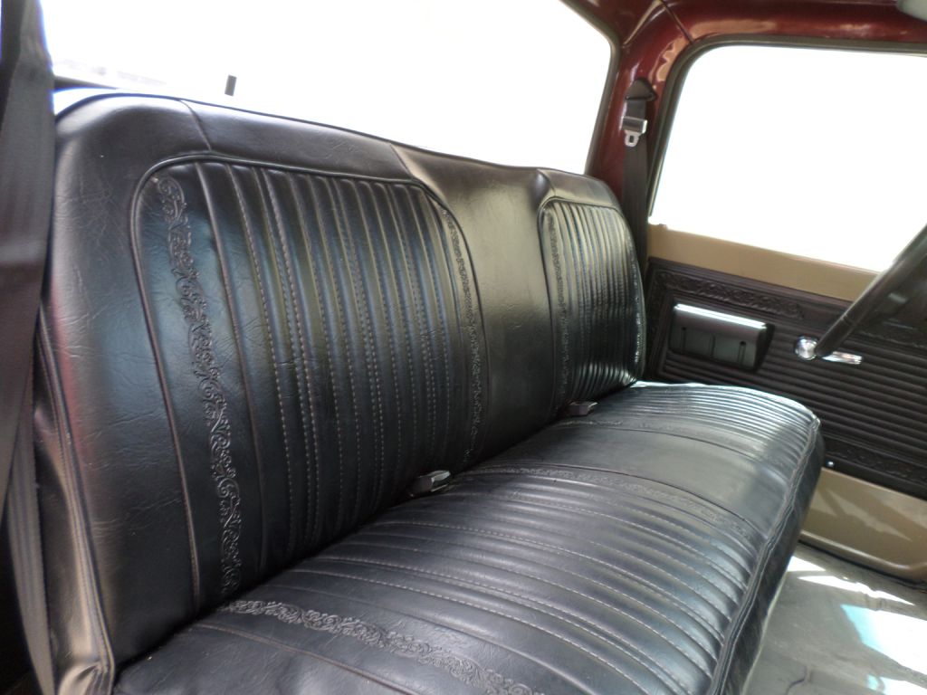 Photo 26 of this CHEVROLET C10