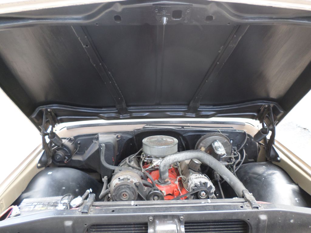 Photo 40 of this CHEVROLET C10