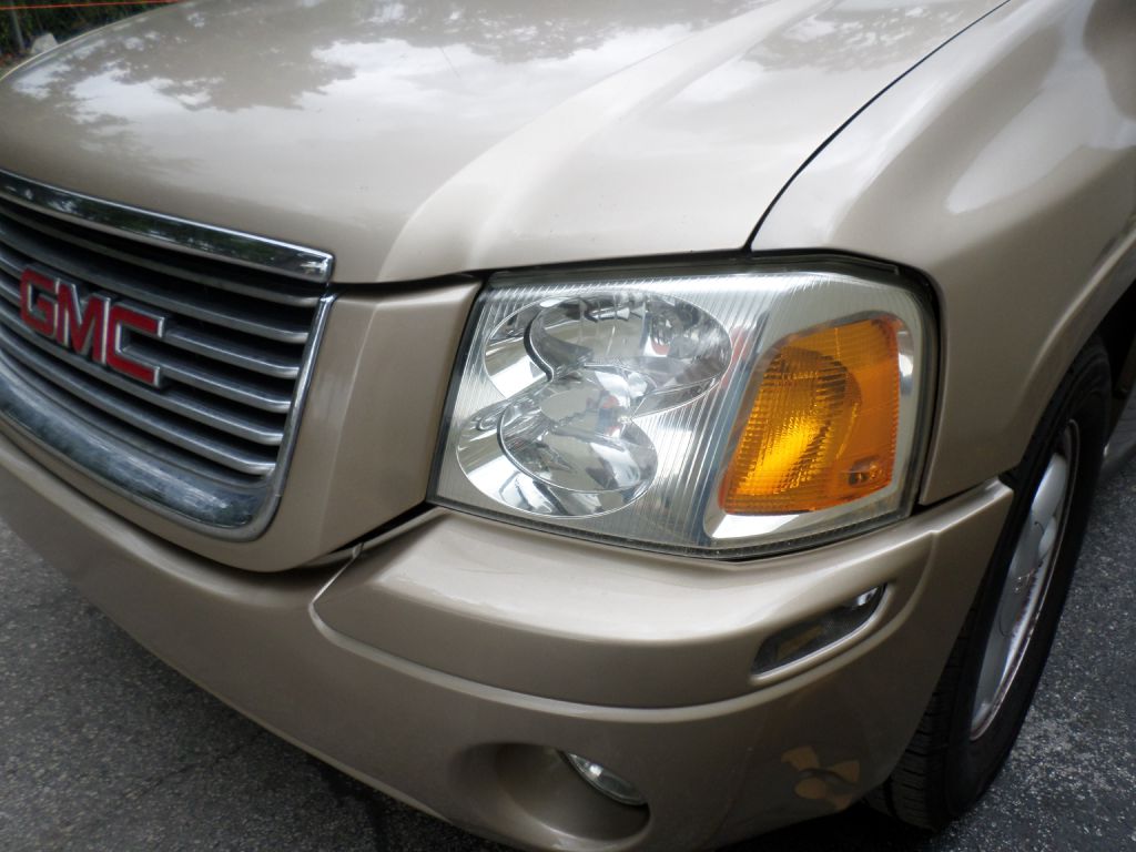 Photo 18 of this GMC ENVOY