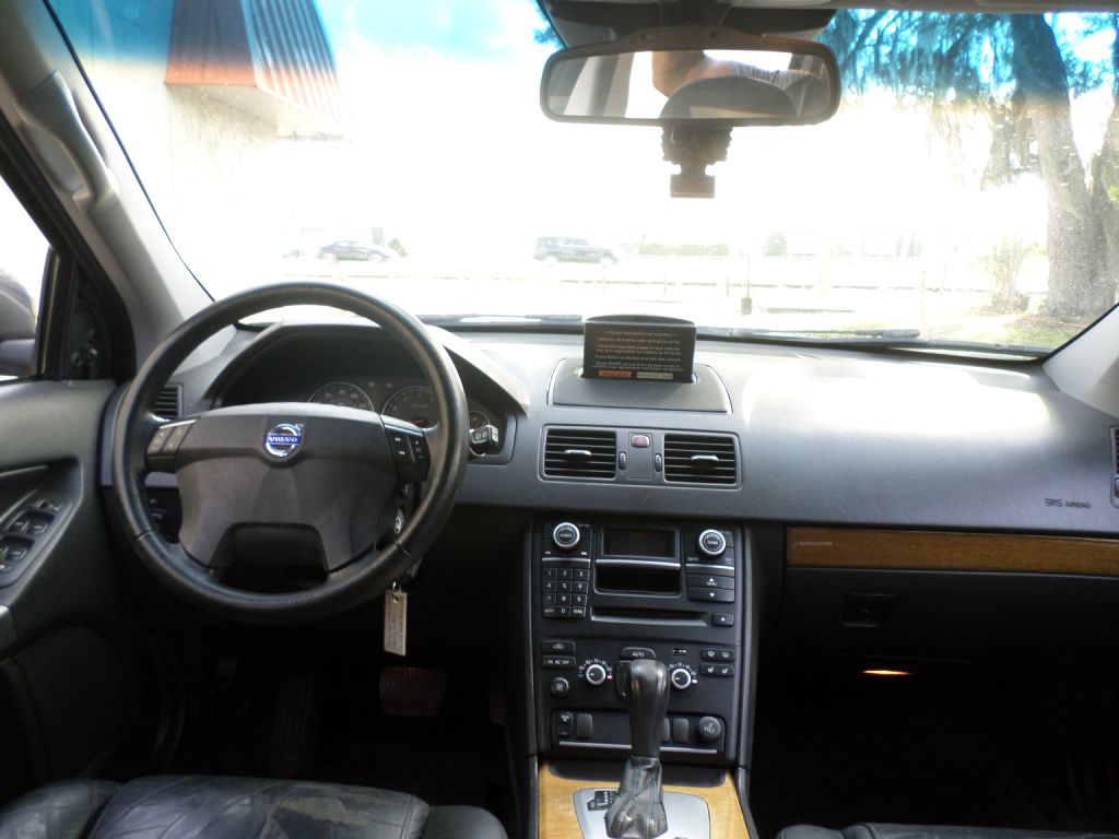 Photo 13 of this VOLVO XC90