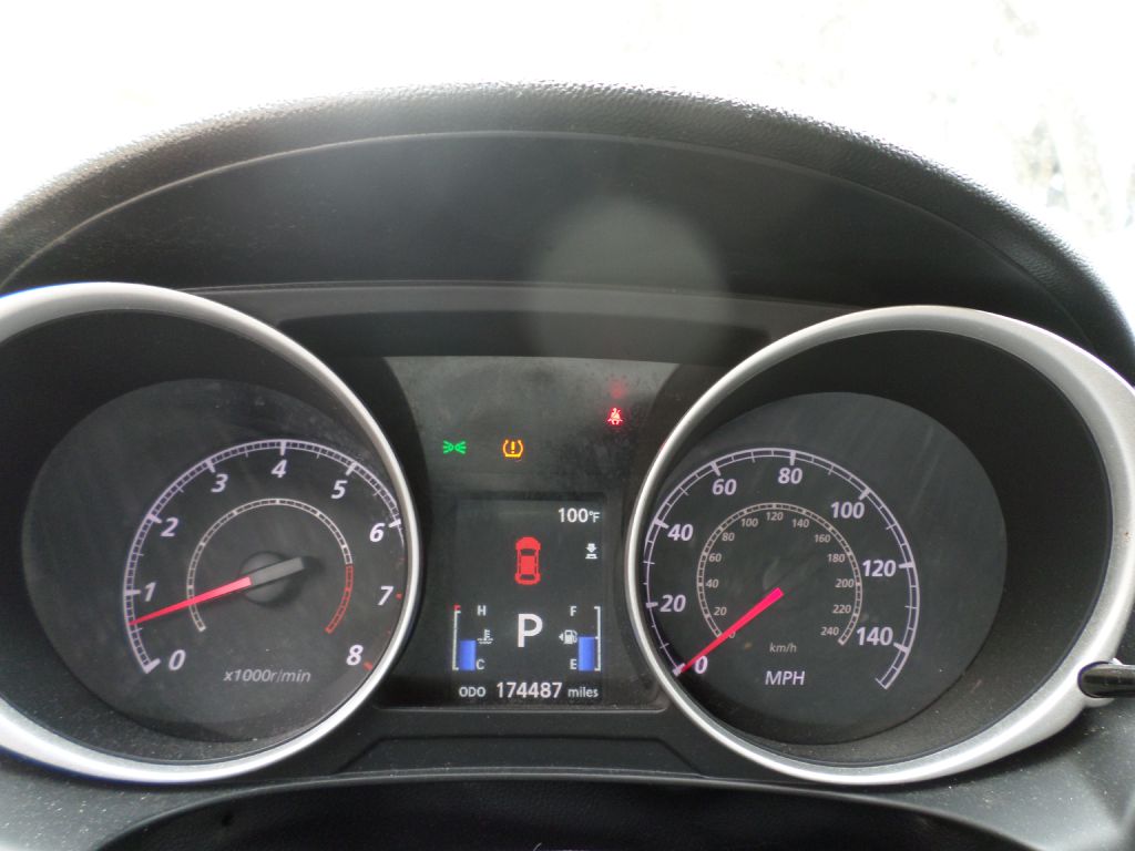 Photo 20 of this MITSUBISHI OUTLANDER SPORT