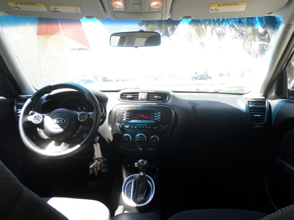 Photo 13 of this KIA SOUL