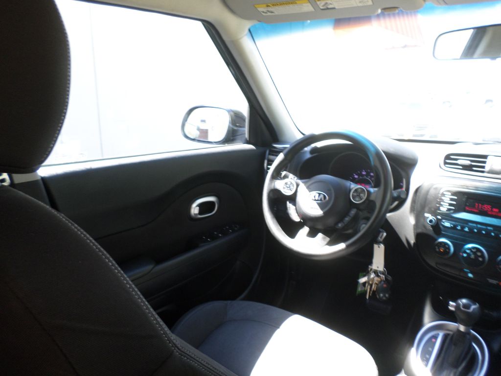 Photo 14 of this KIA SOUL