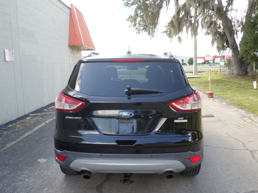 Photo 7 of this FORD ESCAPE
