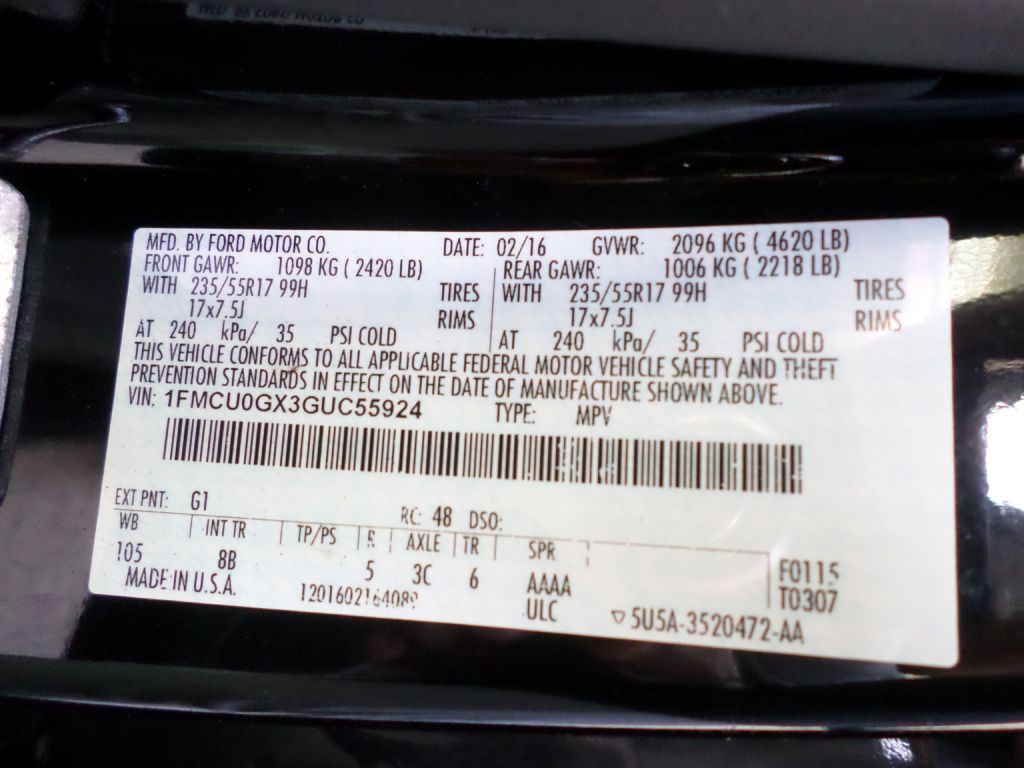 Photo 22 of this FORD ESCAPE