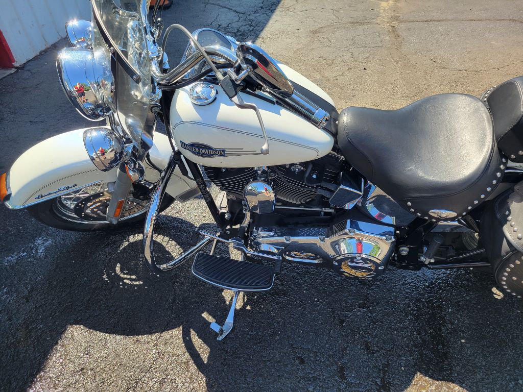 Photo 32 of this HARLEY SOFTTAIL