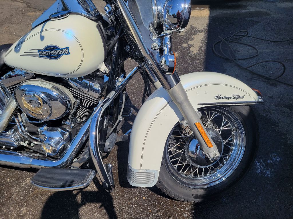 Photo 34 of this HARLEY SOFTTAIL
