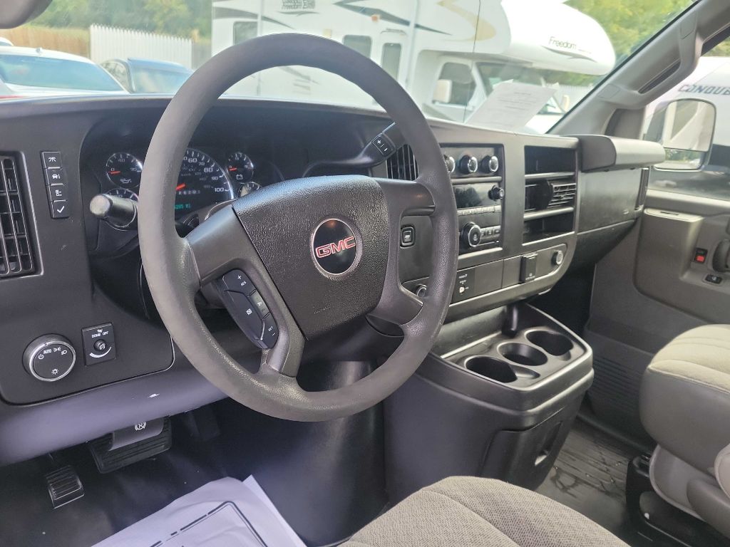 Photo 11 of this GMC SAVANA