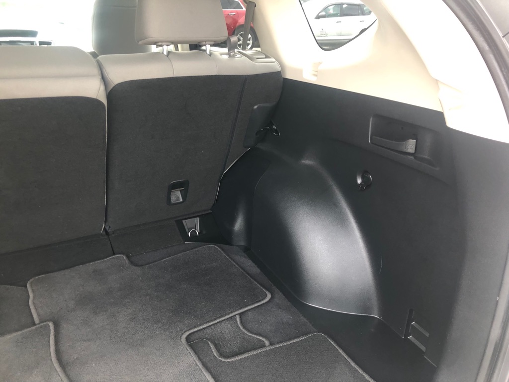 Photo 25 of this HONDA CR-V