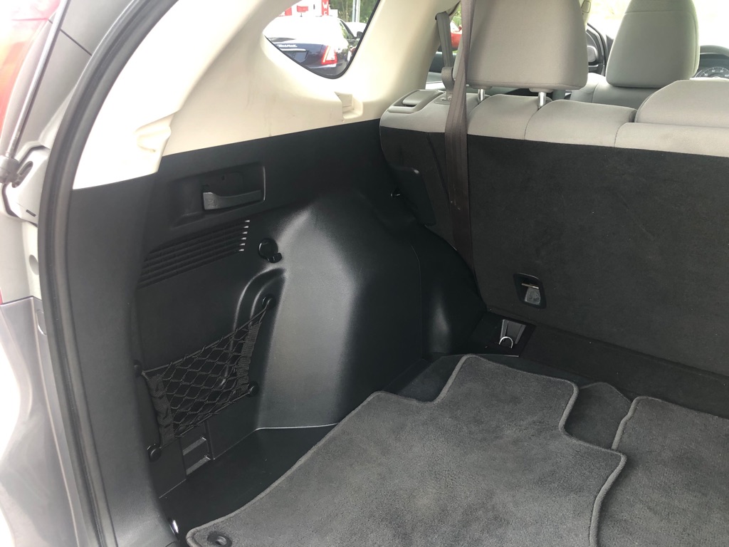 Photo 24 of this HONDA CR-V