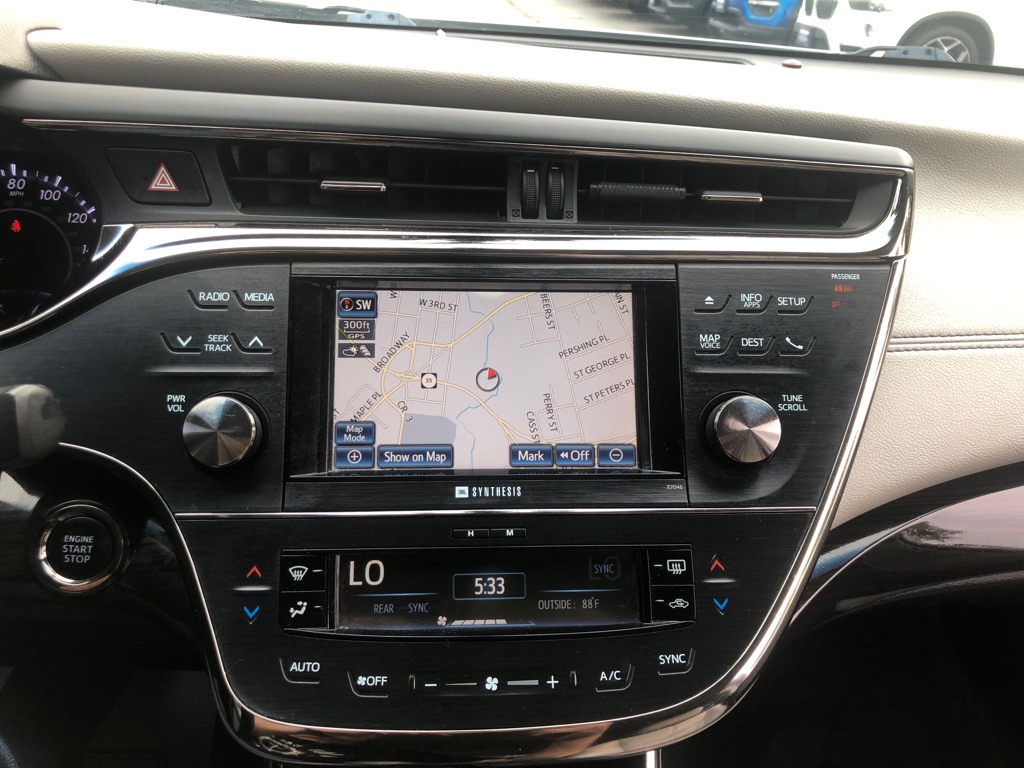 Photo 25 of this TOYOTA AVALON