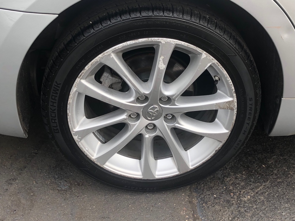Photo 13 of this TOYOTA AVALON