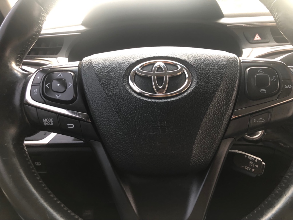 Photo 28 of this TOYOTA AVALON